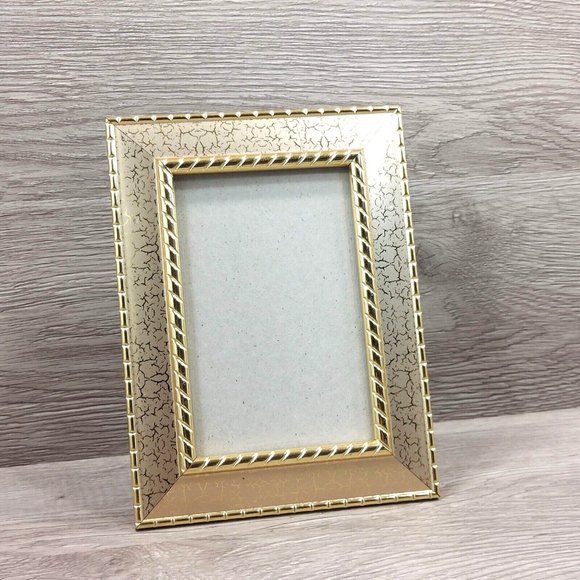 Photo Frame Ornate Gold-Tone Table Top Wall Mount Picture Display Home Décor - Picture 3 of 15